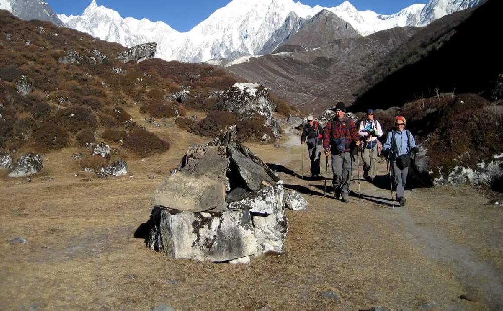 Larkya La Pass